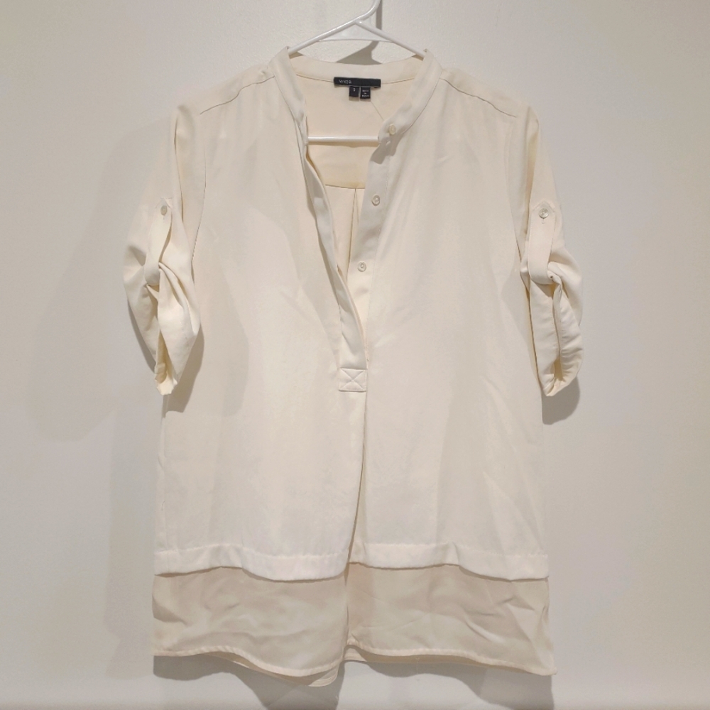 Vince cream blouse with half buttoned front and cuffed sleeves - S